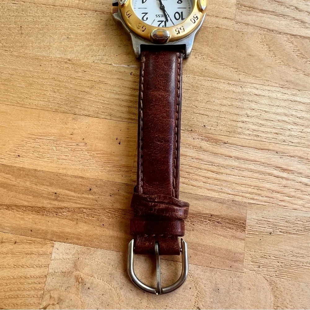 Vintage 90s Guess ladies two-tone brown leather watch NEW BATTERY